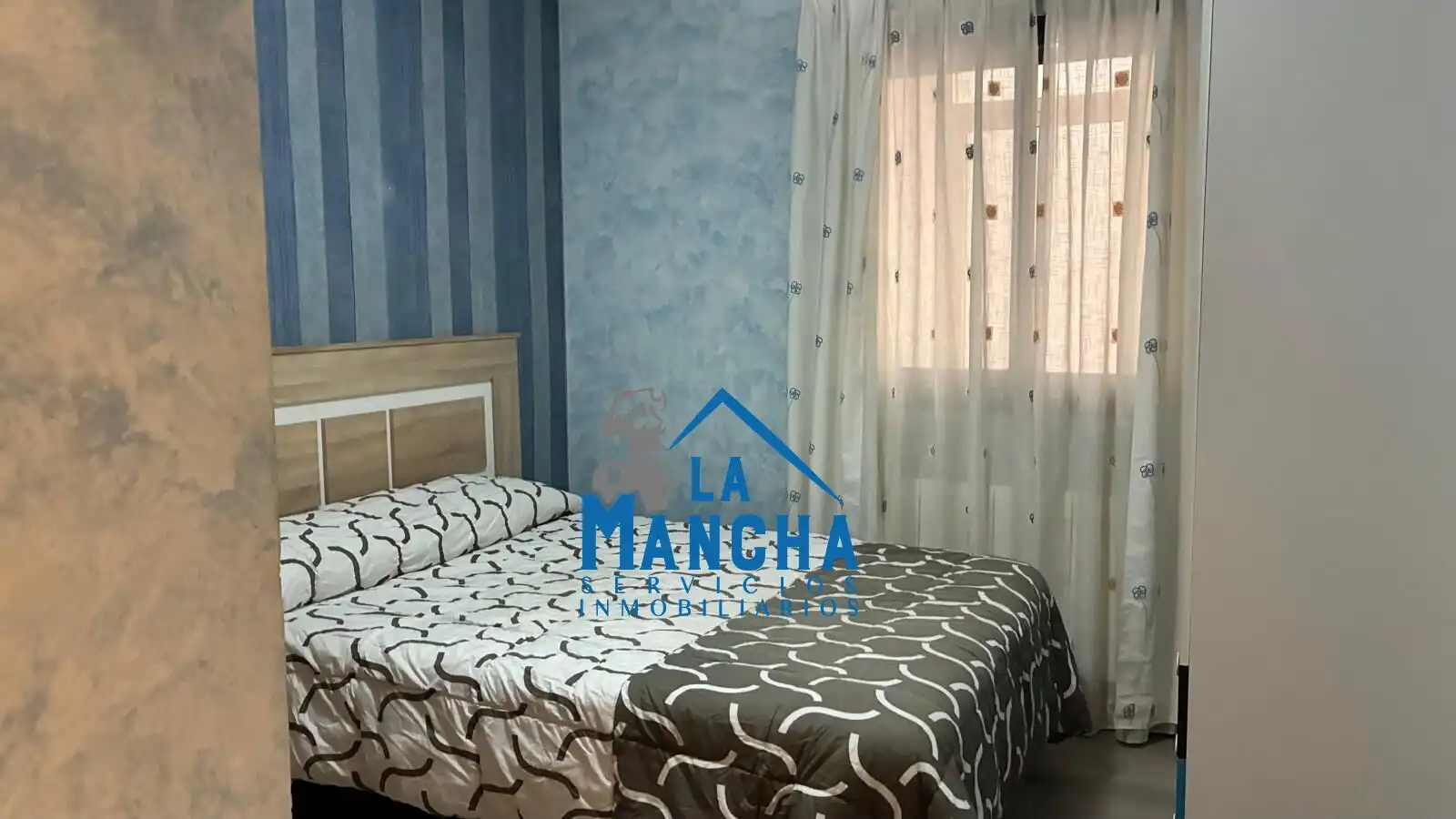 Flat with terrace to rent in Calle DIEGO DE VELAZQUEZ, imagen 28