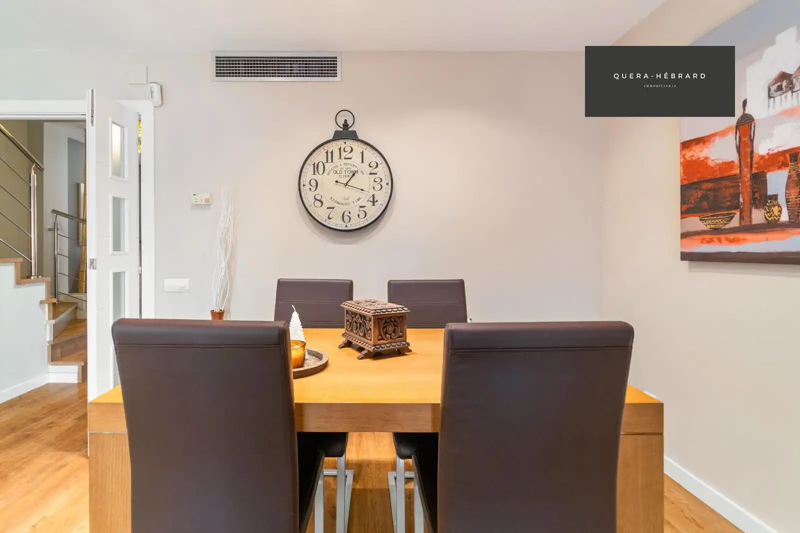 Comedor de Casa adosada en venta en Rubí con Aire acondicionado, Calefacción y Parquet