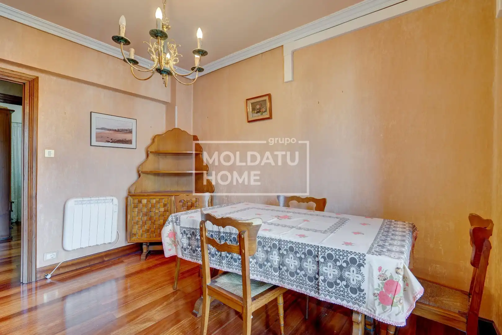 Comedor de Piso en venta en Irun  con Aire acondicionado, Calefacción y Trastero