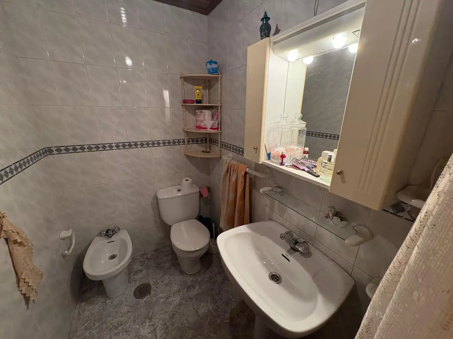 Bathroom of Houses for sale in Arbo  with Furnished