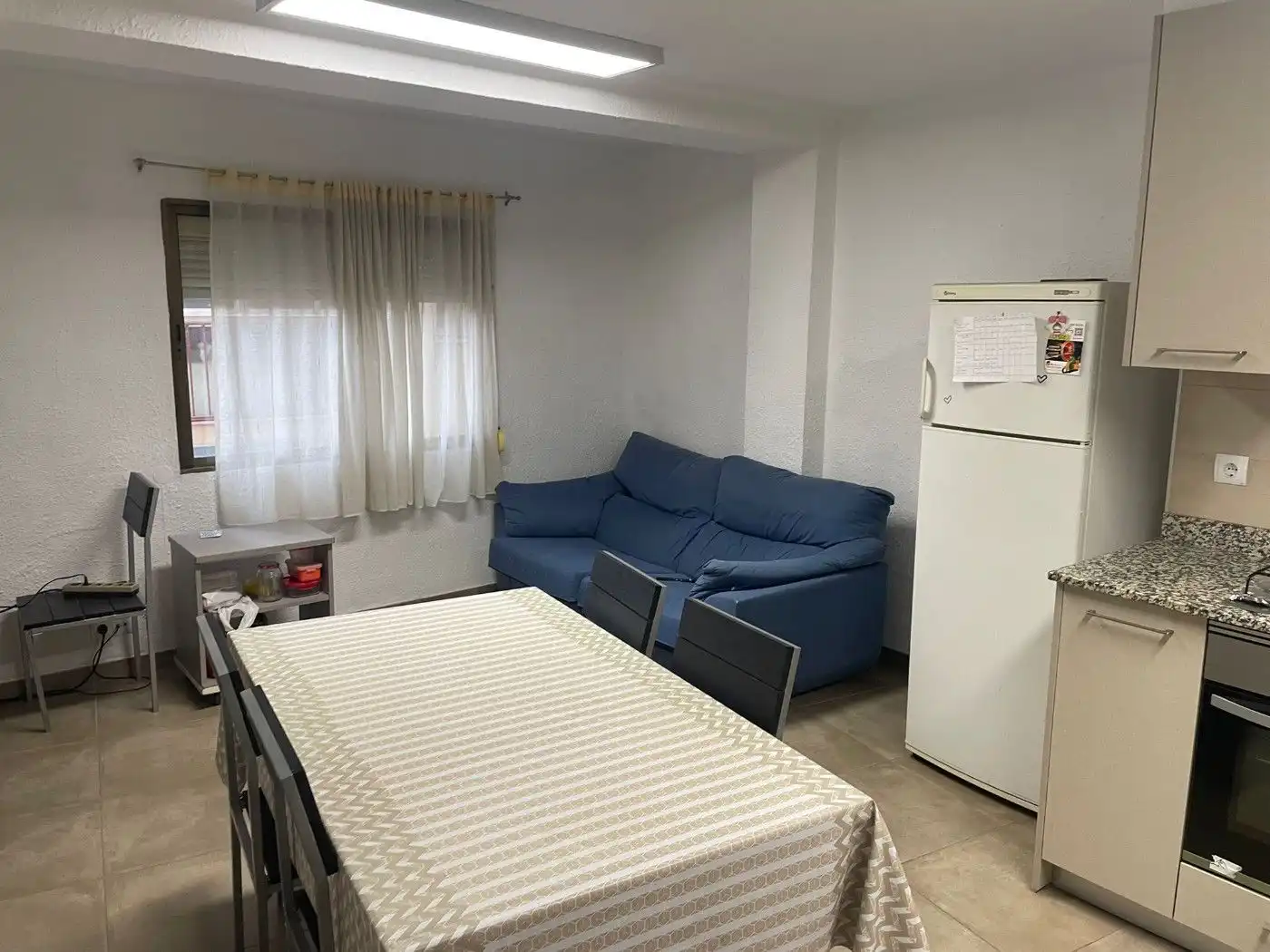 Sala d'estar de Pis de lloguer en Tarragona amb Aire condicionat, Calefacció i Moblat