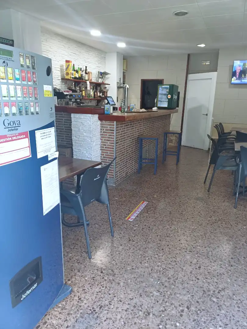 Business premises for transfer in Llevant, imagen 3