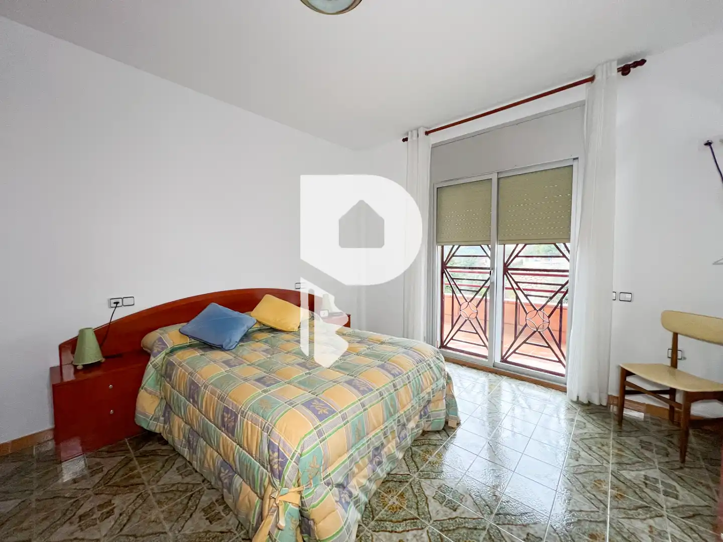Dormitori de Casa o xalet en venda en Vallirana amb Aire condicionat, Calefacció i Jardí privat