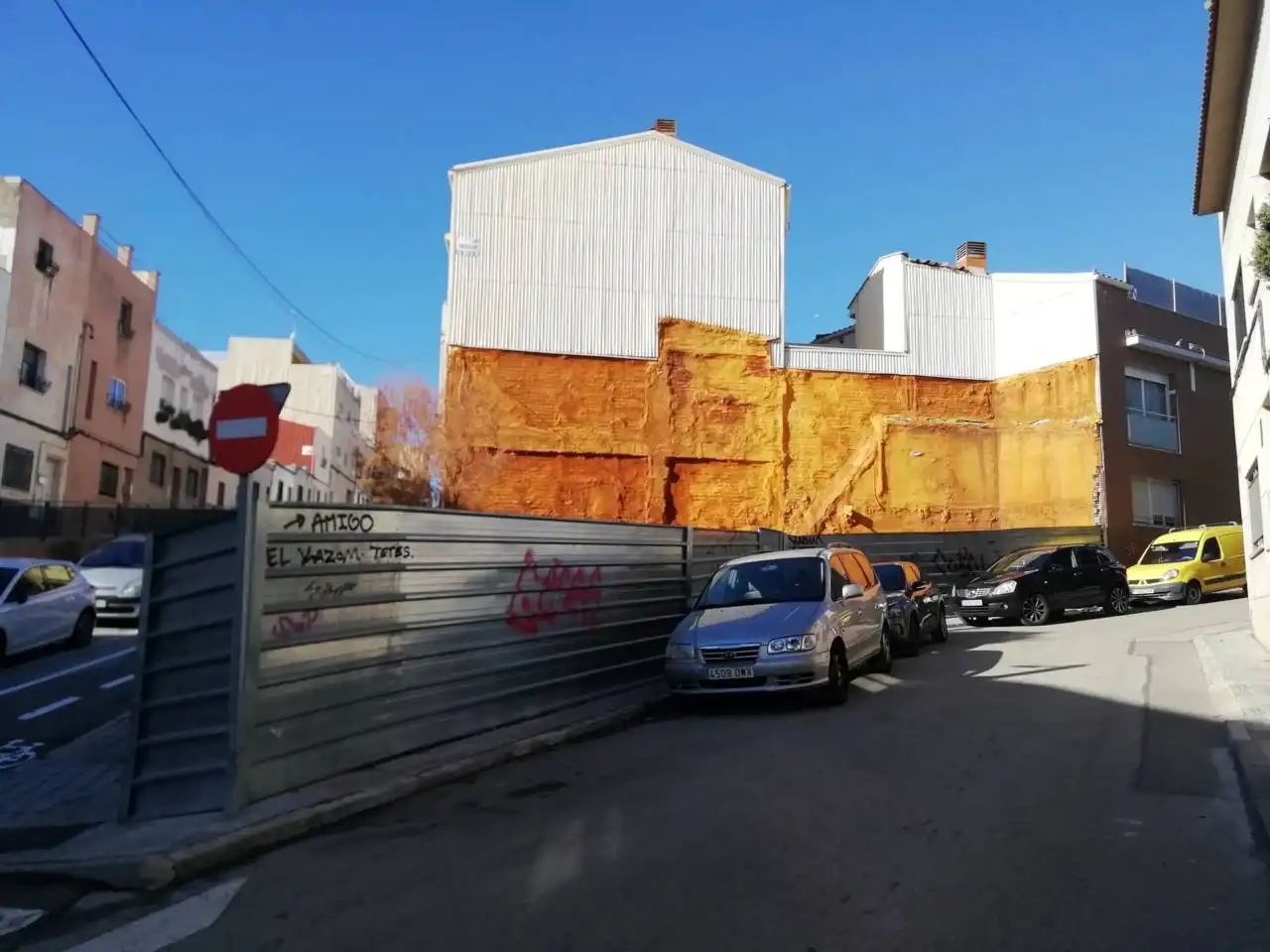 Außenansicht von Residential zum Verkauf in Terrassa