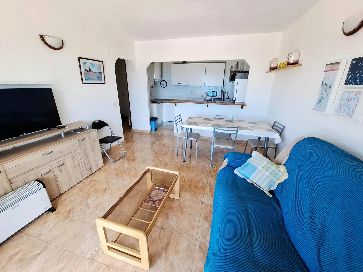 Sala d'estar de Pis en venda en Elche / Elx amb Calefacció, Terrassa i Moblat
