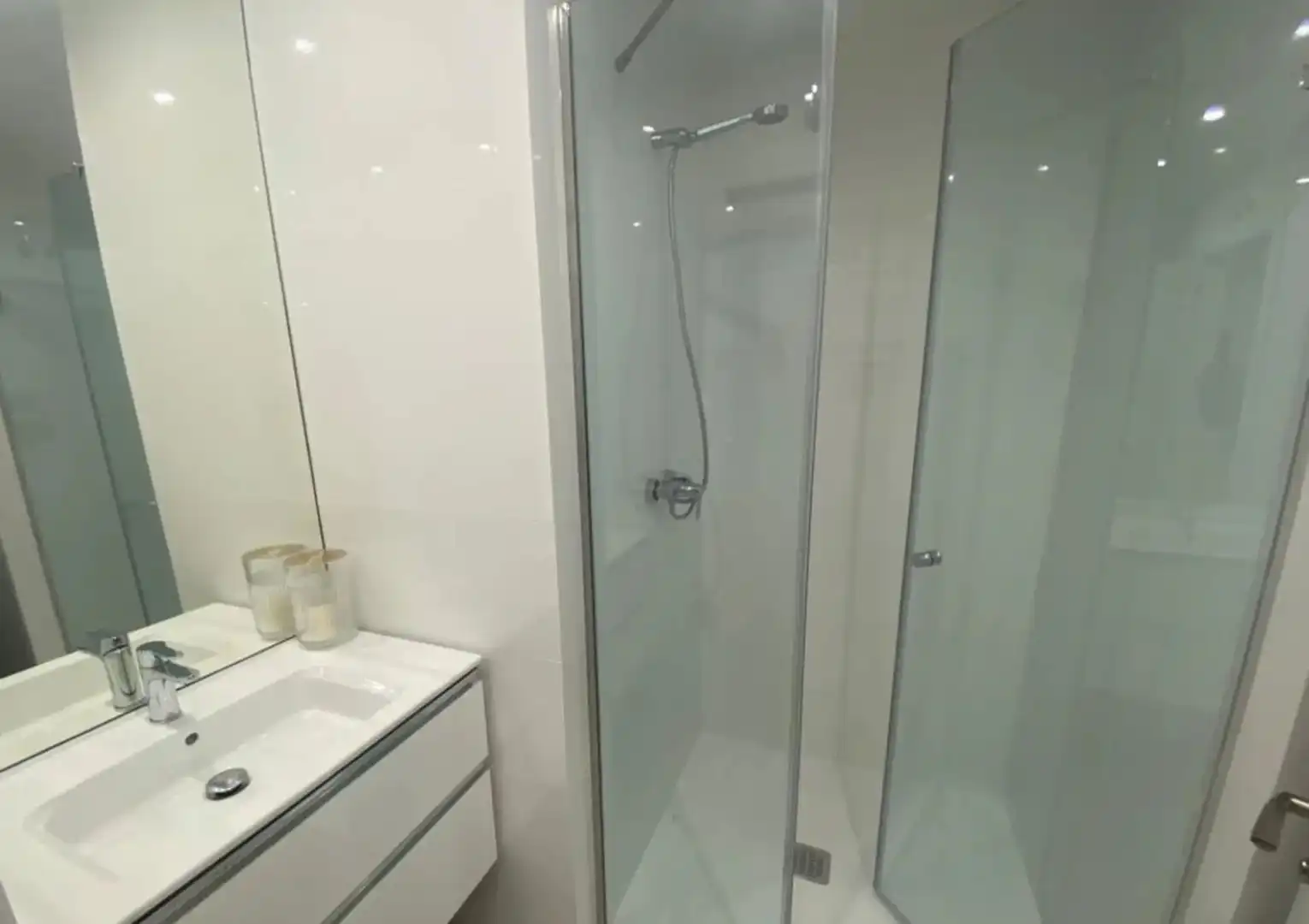 Baño de Piso en venta en Madrid con Aire acondicionado, Calefacción y Amueblado