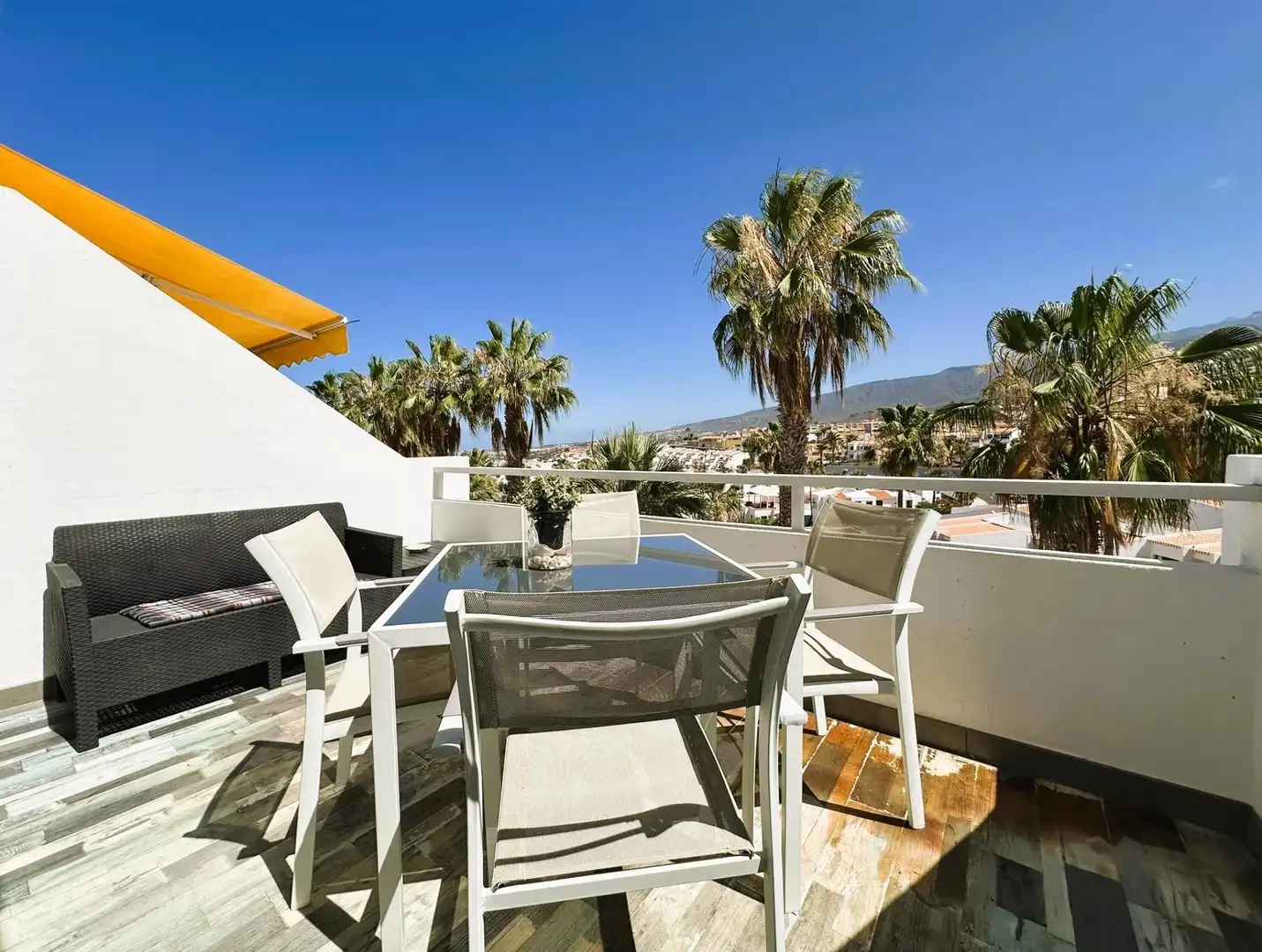 Terrasse von Wohnung zum Verkauf in Adeje mit Klimaanlage, Terrasse und Möbliert