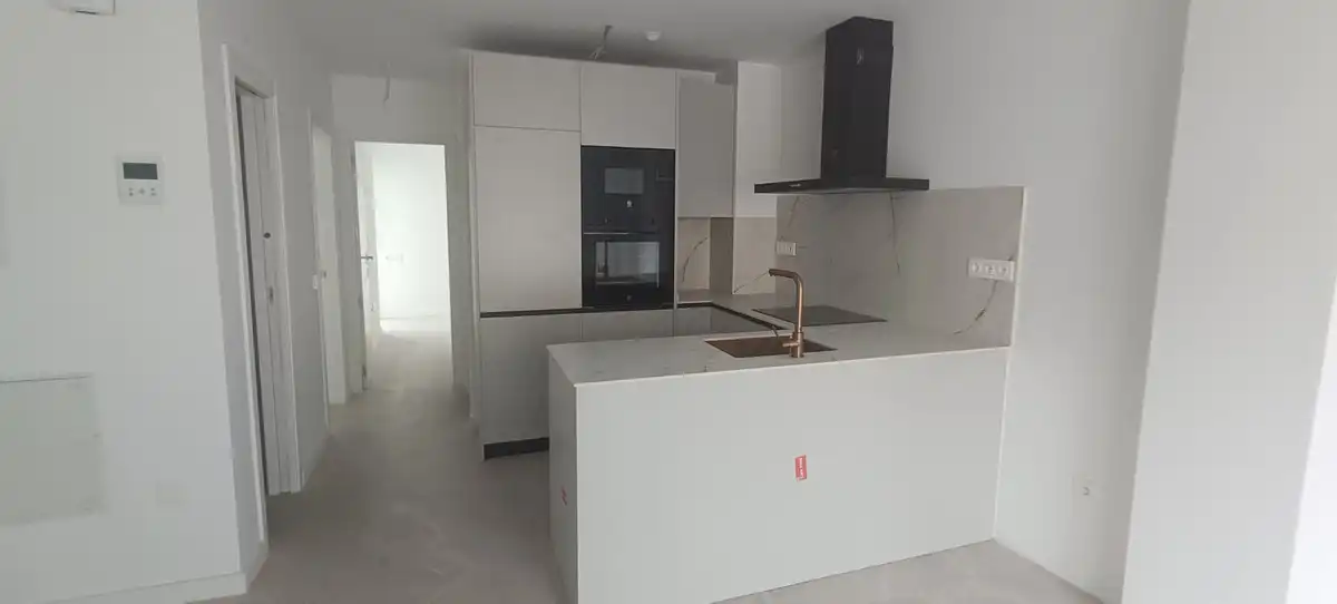 Bajo con ascensor en venta en Puerto Deportivo, imagen 36