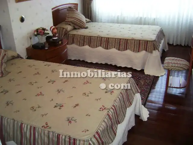 Dormitori de Dúplex en venda en Castro-Urdiales amb Calefacció, Terrassa i Traster