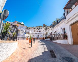 Exterior view of Single-family semi-detached for sale in Vélez-Málaga  with Terrace