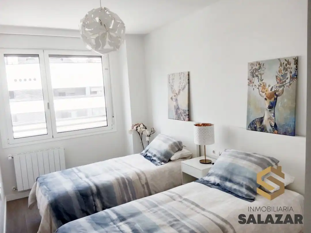 Habitación de Ático de alquiler en Bilbao  con Calefacción, Jardín privado y Terraza