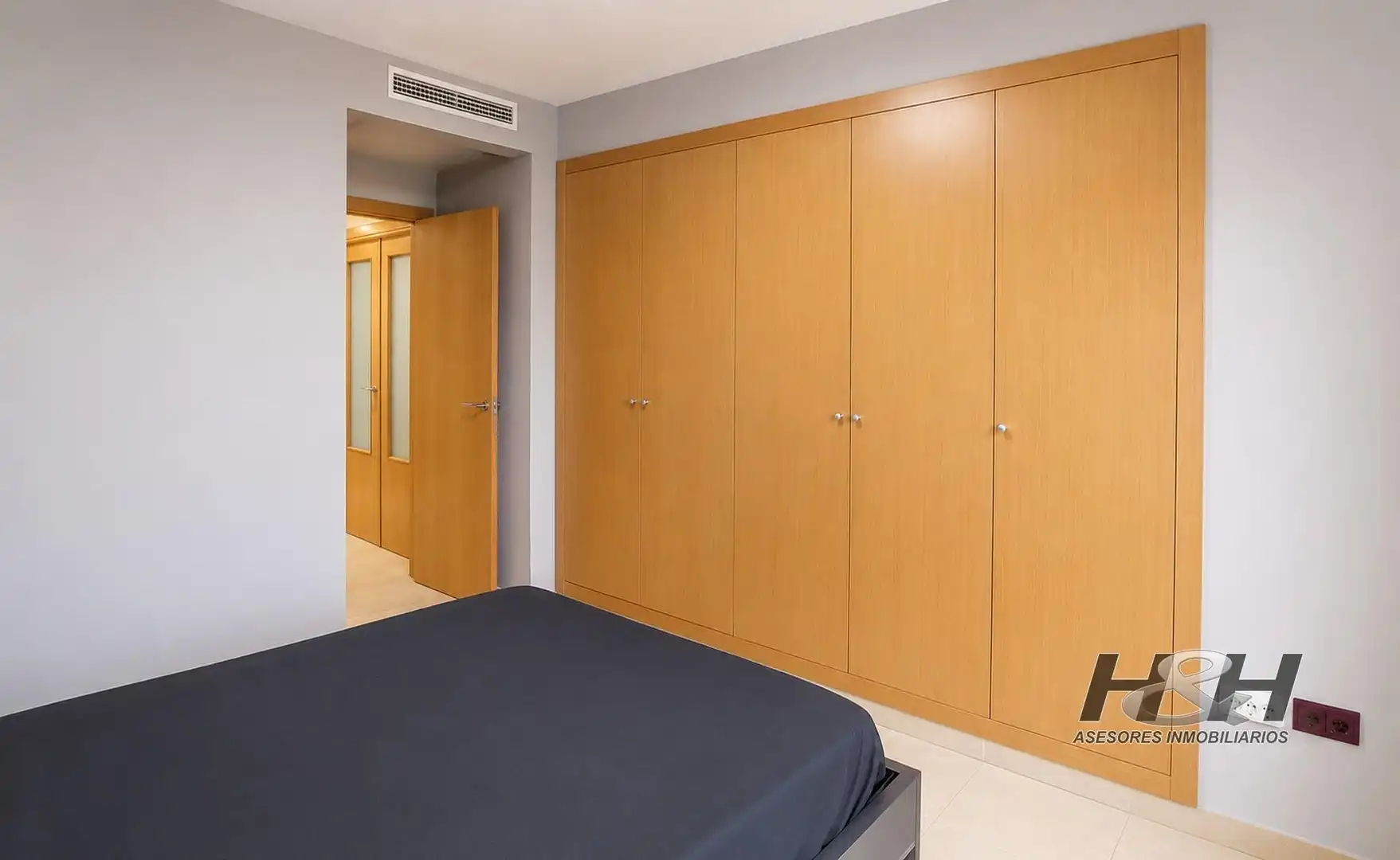 Habitación de Piso en venta en Benaguasil con Aire acondicionado, Calefacción y Terraza
