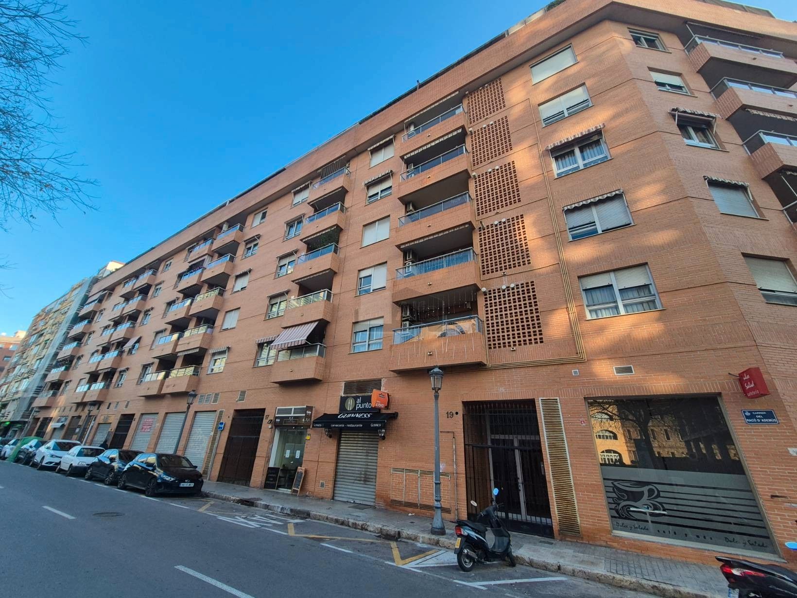 Piso para compartir en Carrer del Racó d'Ademús, 17, Nou Moles, L'Olivereta