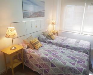 Bedroom of Study to rent in  Valencia Capital  with Air Conditioner