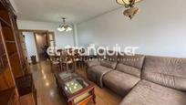 Living room of Flat to rent in  Madrid Capital  with Air Conditioner, Washing machine and Alarm