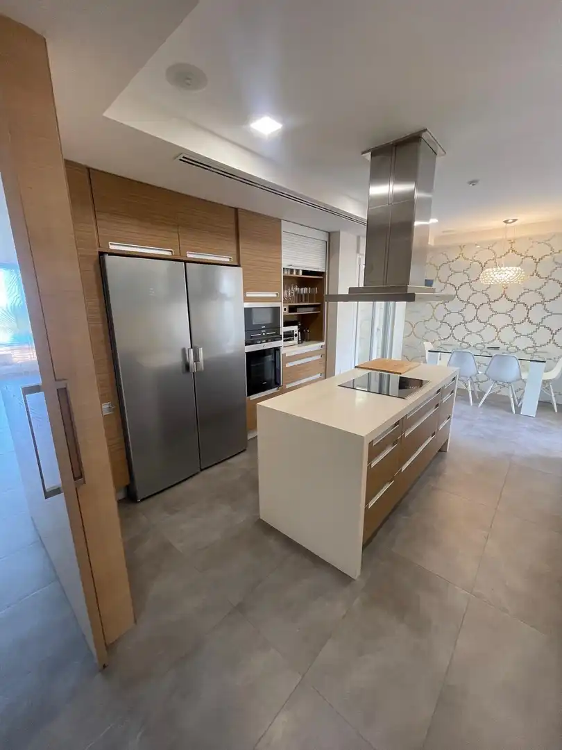 Küche von Haus oder Chalet zur Miete in Elche / Elx mit Klimaanlage, Heizung und Privatgarten