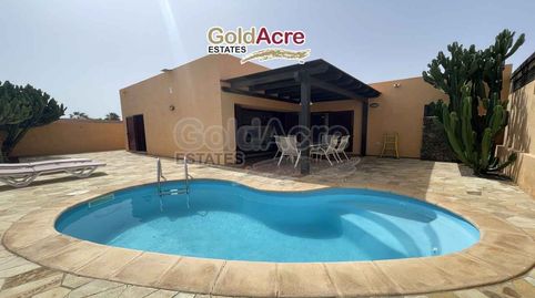 Foto 2 de Casa o xalet en venda a Corralejo, La Oliva