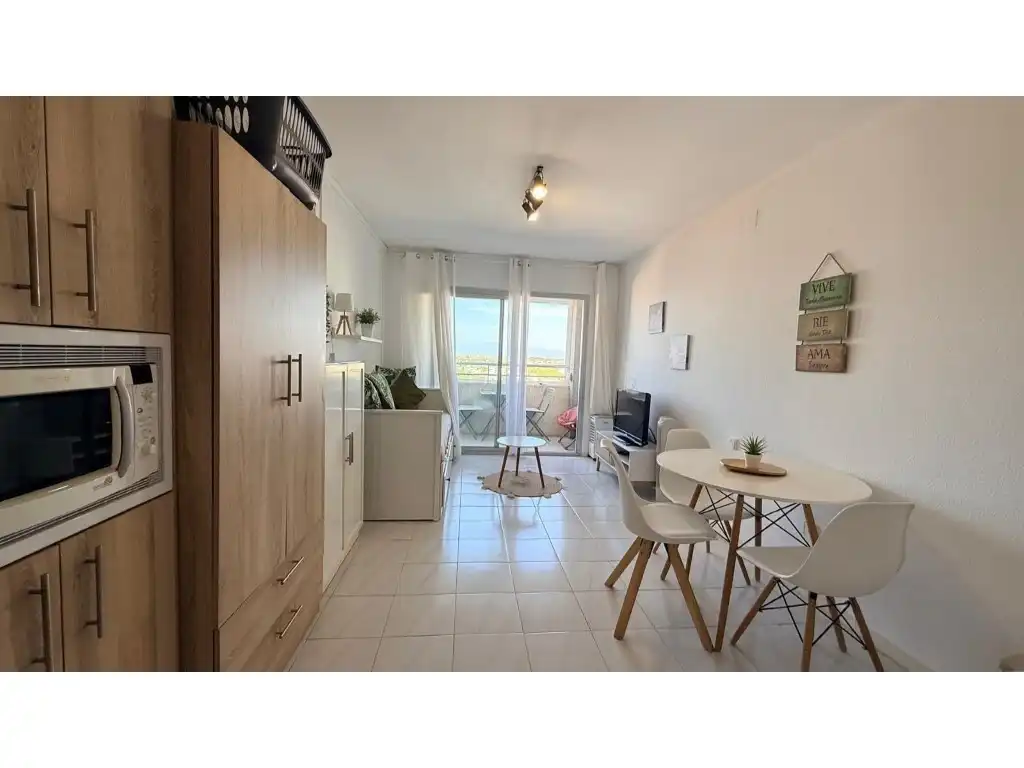 Studio with lift for sale in Carrer del Delta-Muga 12, imagen 9