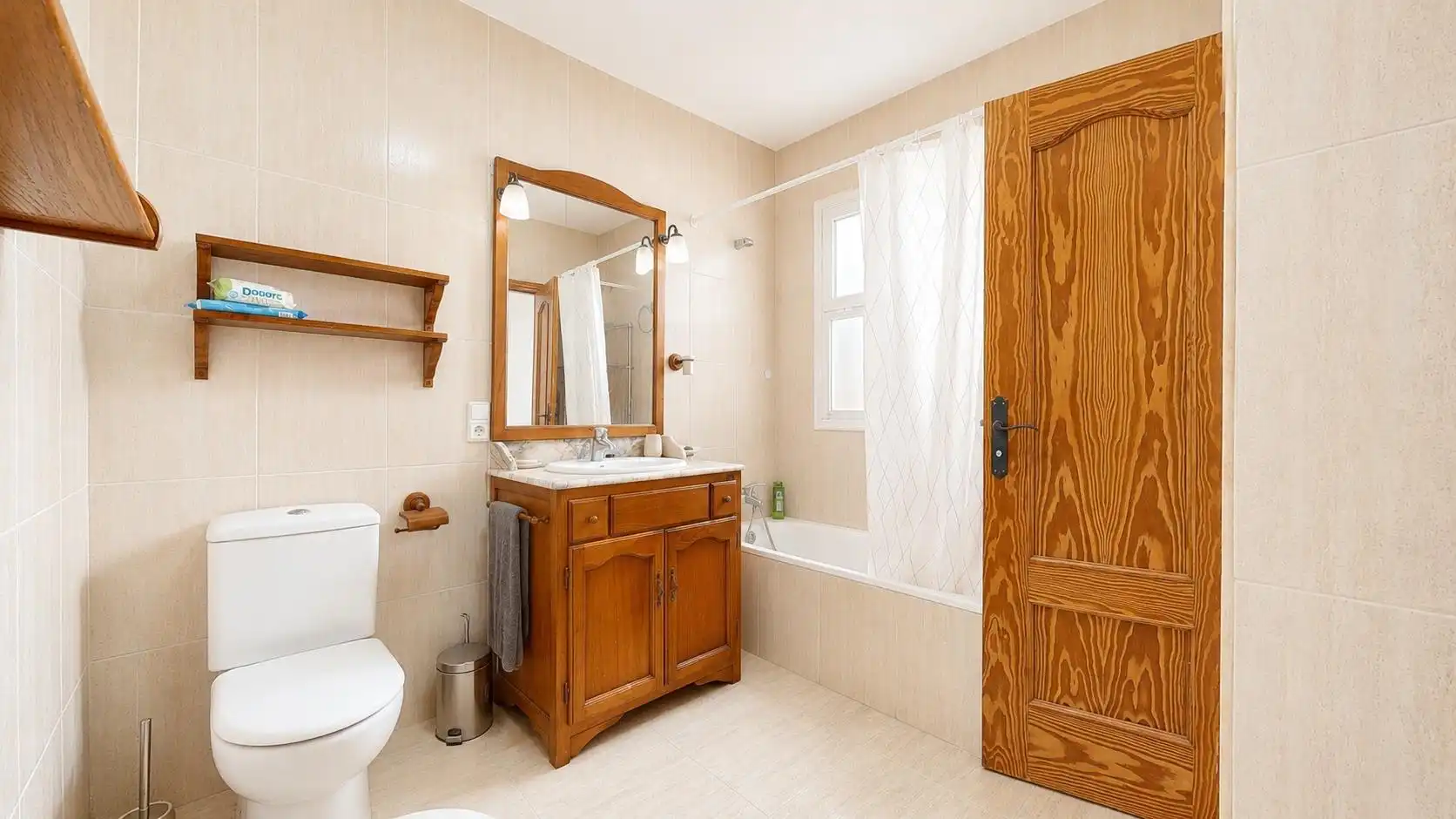 Baño de Piso en venta en Almería