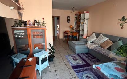 Living room of Flat for sale in Esparreguera  with Air Conditioner and Balcony