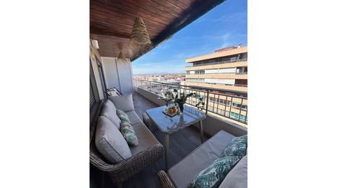 Photo 3 of Flat for rent in El Acequión, Torrevieja