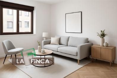 Sala d'estar de Pis en venda en Oviedo  amb Calefacció i Parquet