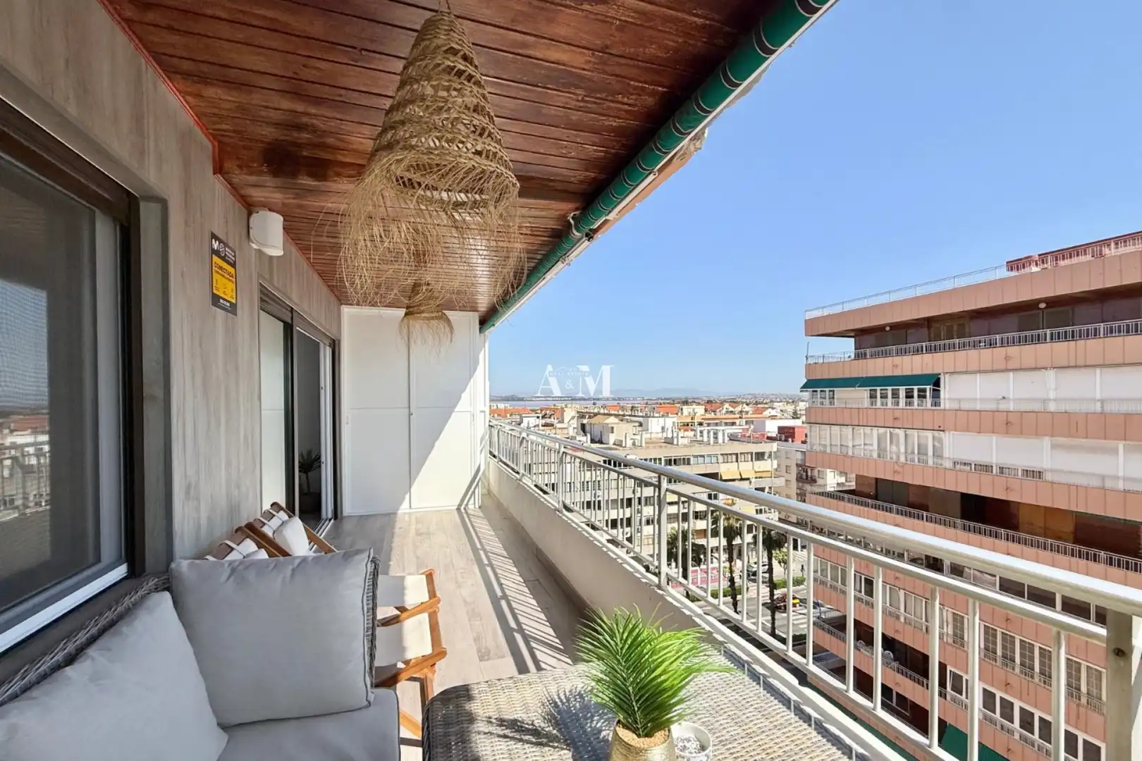 Terraza de Piso de alquiler en Torrevieja con Aire acondicionado, Calefacción y Terraza