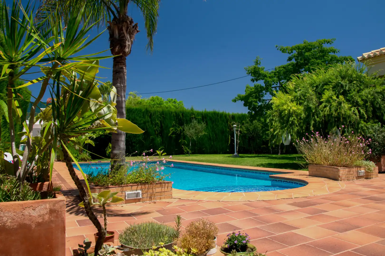 Piscina de Casa o xalet en venda en Beniarbeig amb Aire condicionat, Calefacció i Jardí privat