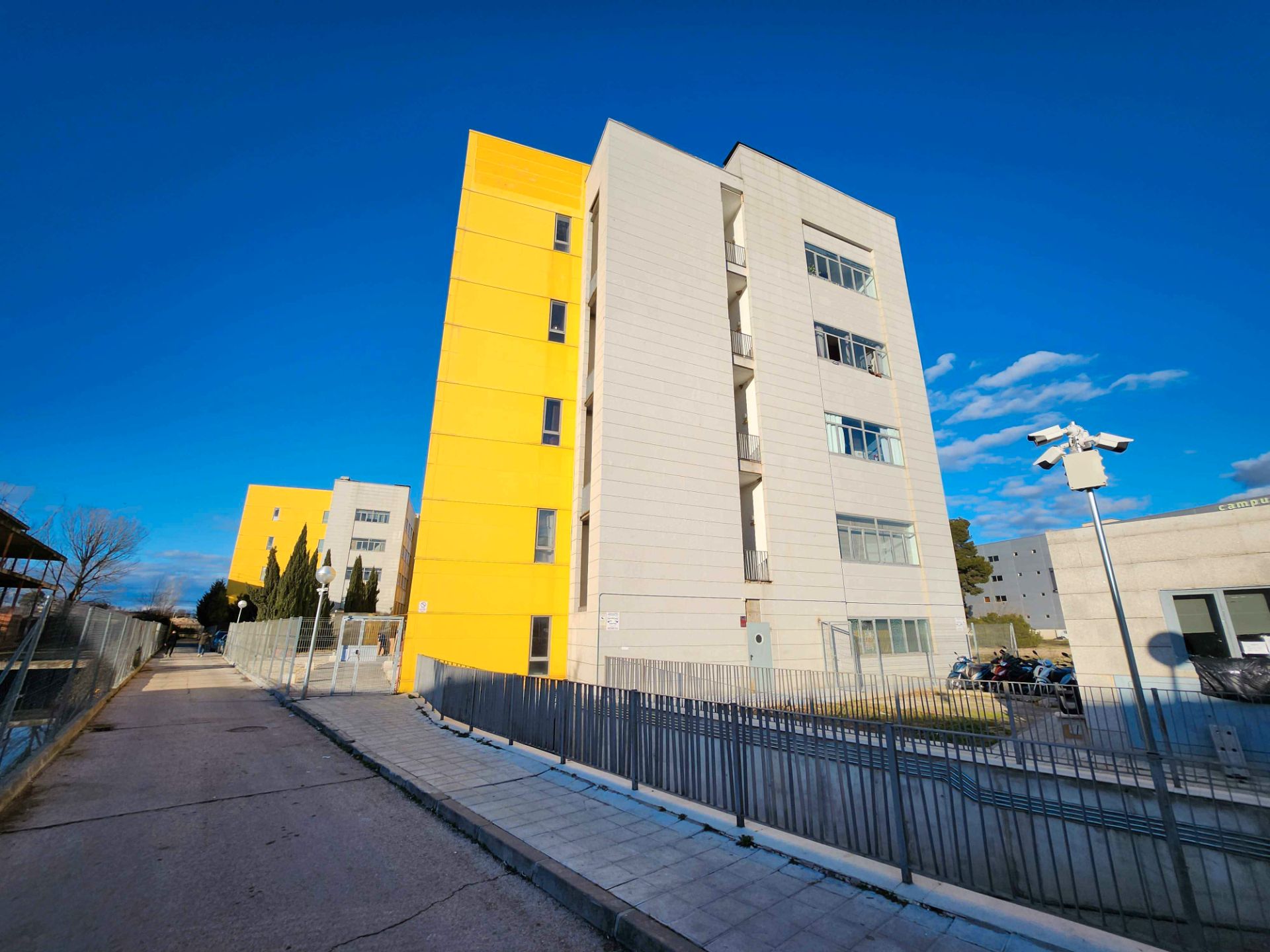 Loft de alquiler en Calle de Francisco Aritio, Estación - Los Manantiales