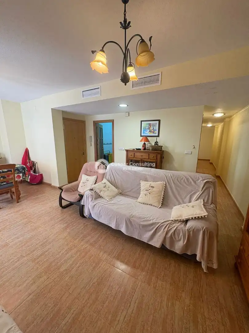 Sala de estar de Ático en venta en Población de Arroyo con Calefacción y Amueblado