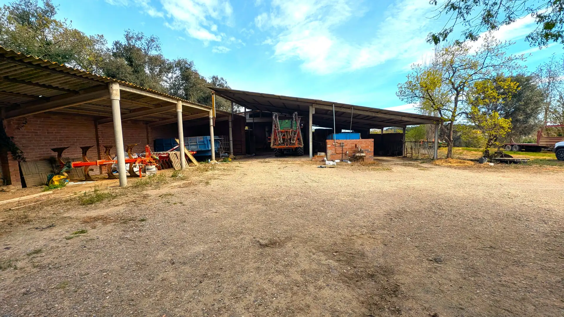Vista exterior de Finca rústica en venda en Corçà amb Moblat