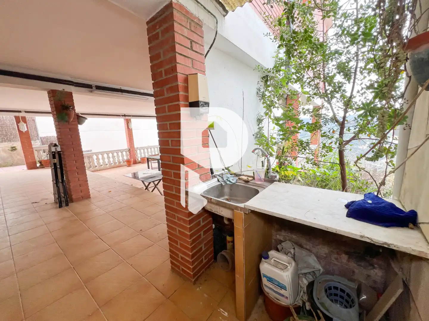 Jardí de Casa o xalet en venda en Torrelles de Llobregat amb Aire condicionat, Calefacció i Jardí privat