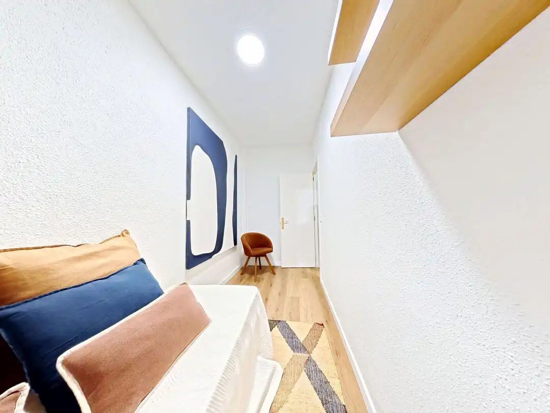 Flat for sale in Madrid  with Heating and Furnished