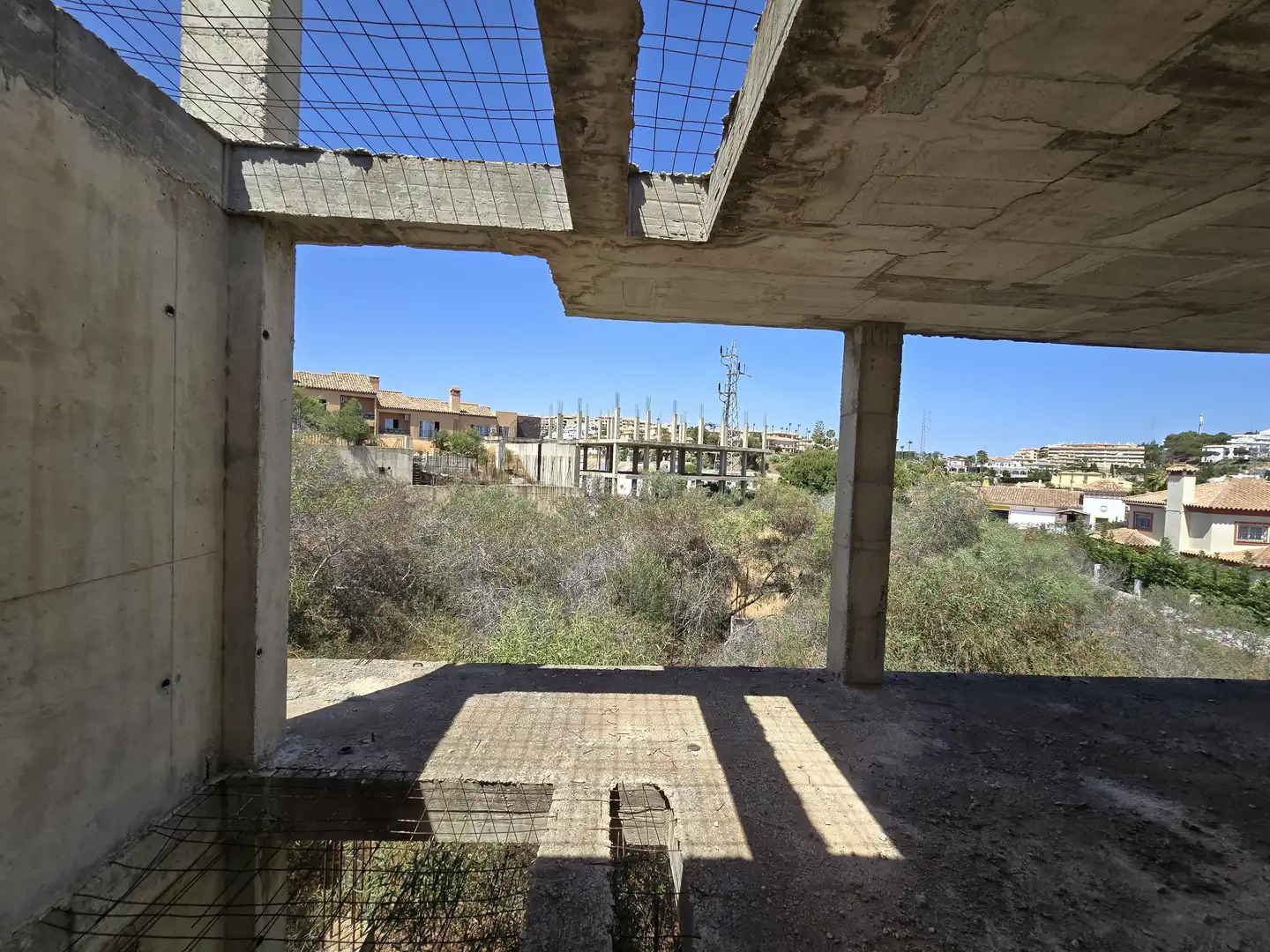 Vista exterior de Edifici en venda en Mijas amb Piscina comunitària