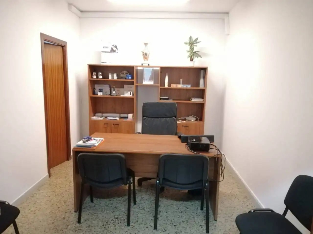 Local comercial en venda a Ronda Collsalarca, imagen 4