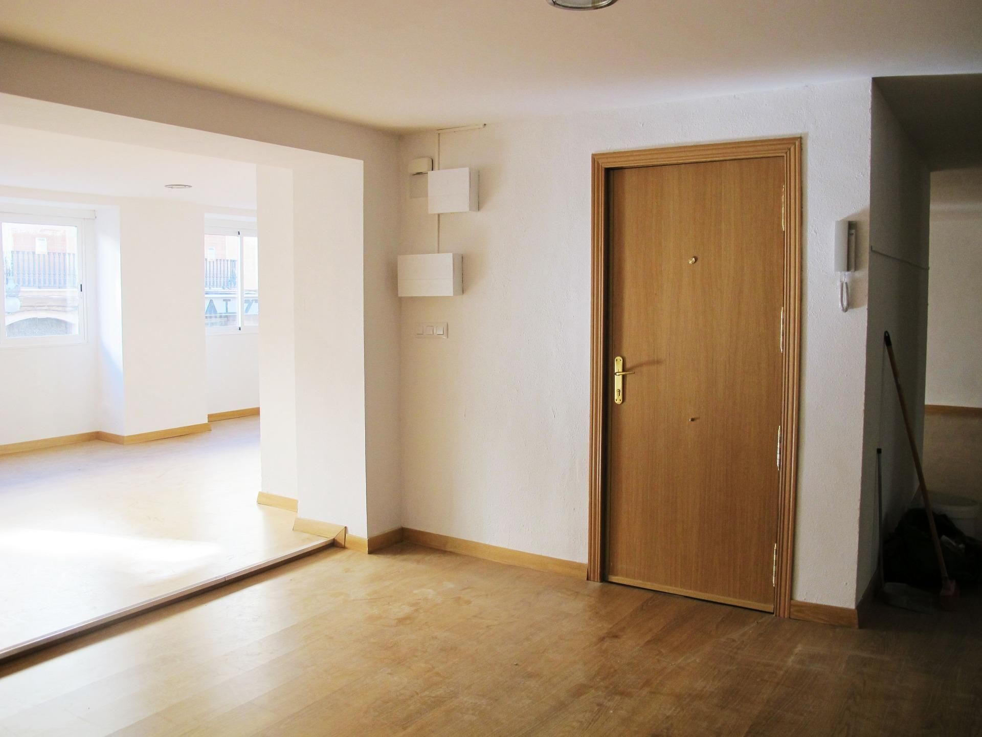 Office to rent in  Valencia Capital  with Air Conditioner and Heating