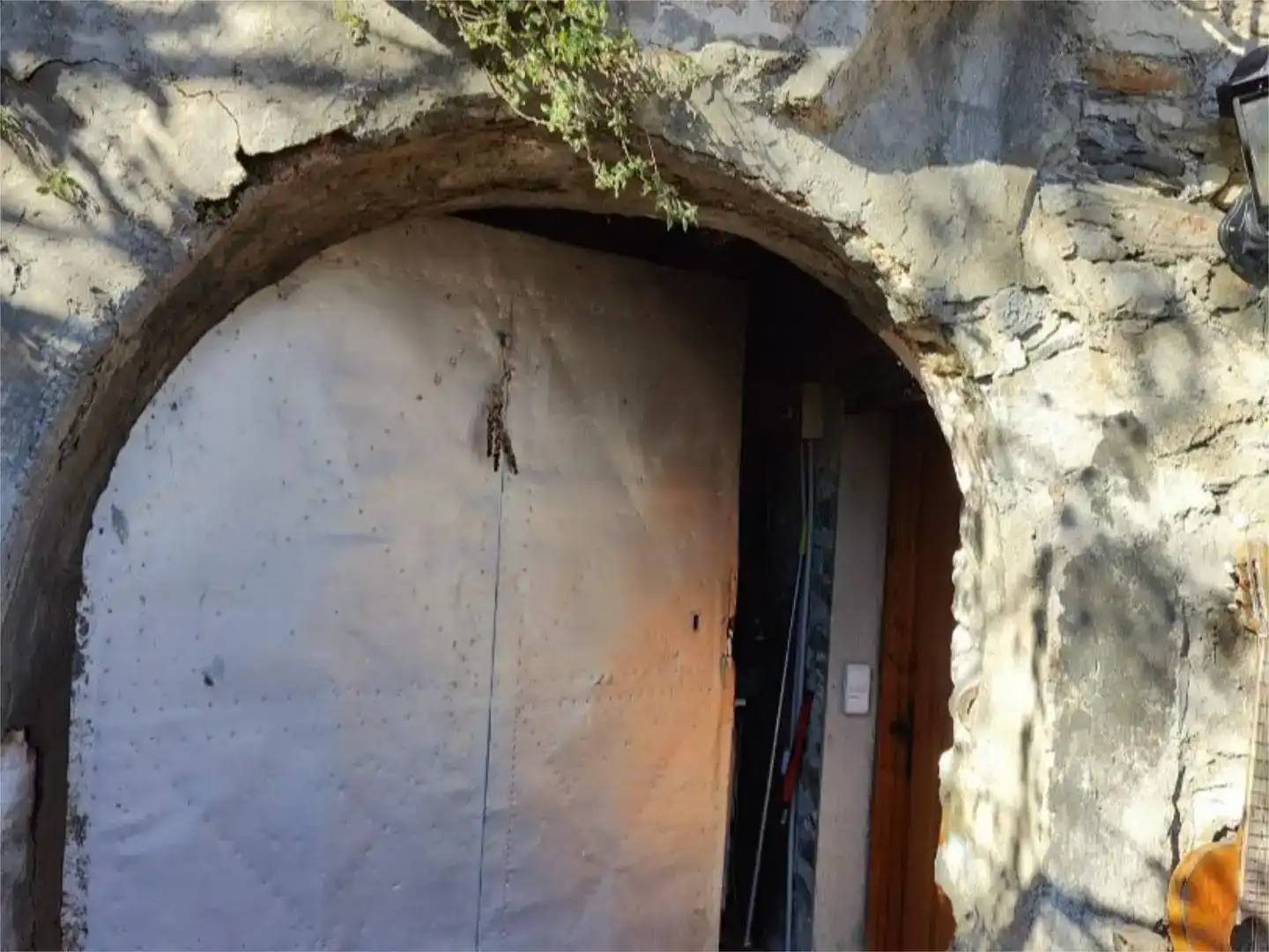 Casa adosada en venda en Tremp amb Balcó