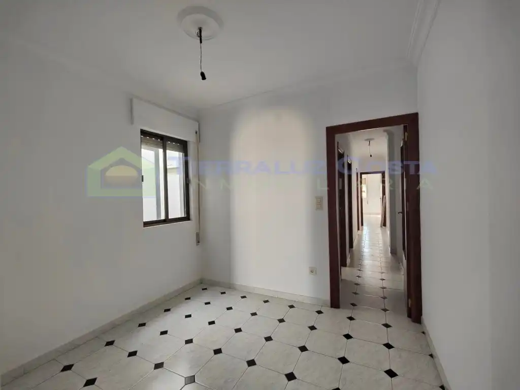 Piso en venta en Lepe con Balcón