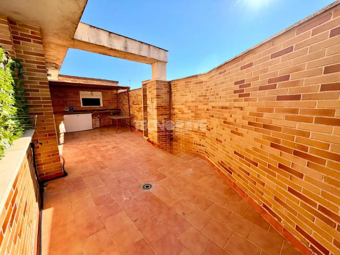 Terraza de Piso en venta en Yuncos con Aire acondicionado, Terraza y Trastero