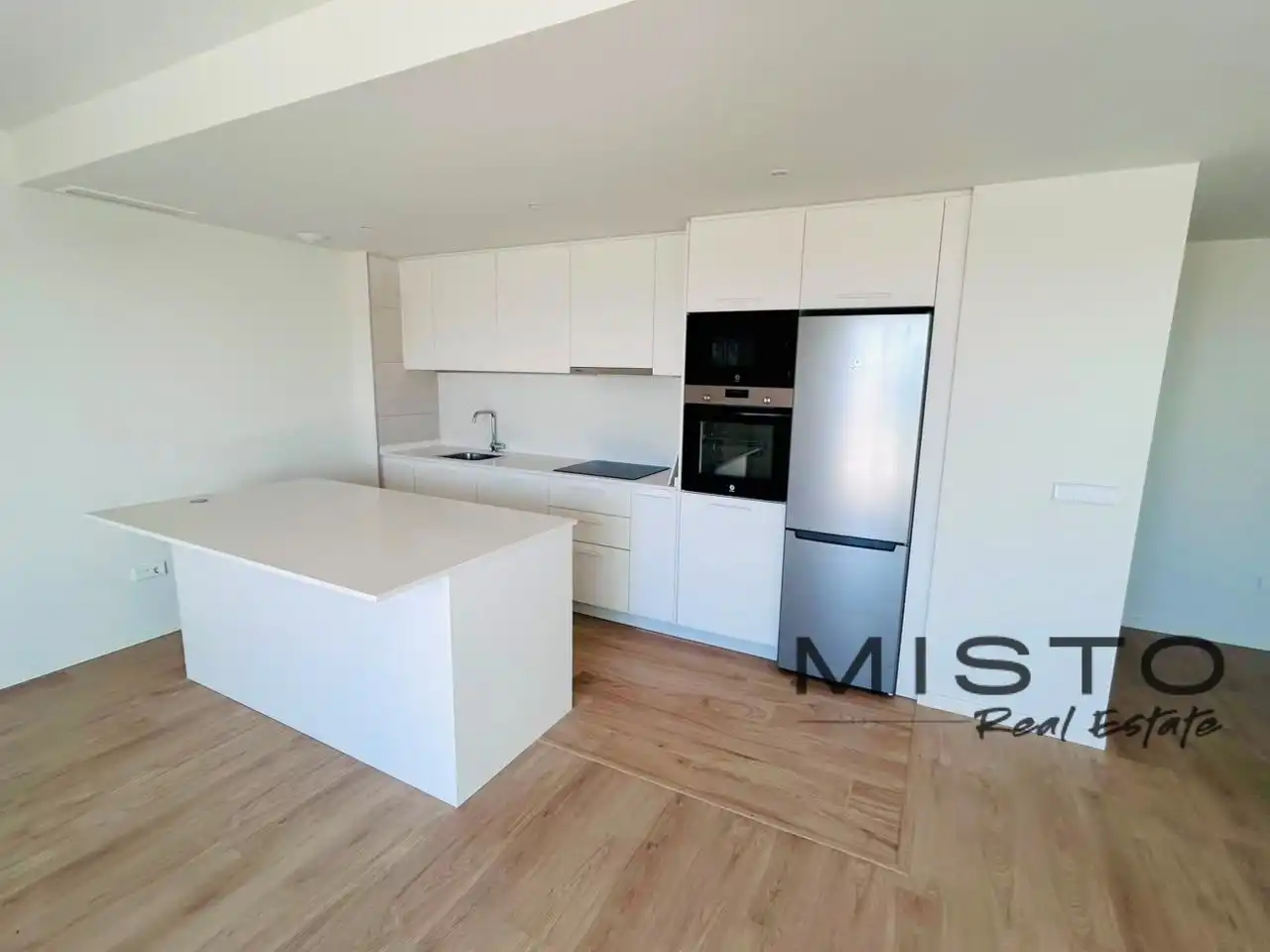 Kitchen of Flat for rent in Nueva Andalucía