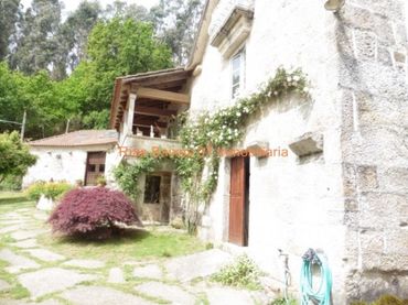 Casa amb balcó en venda a Gondomar