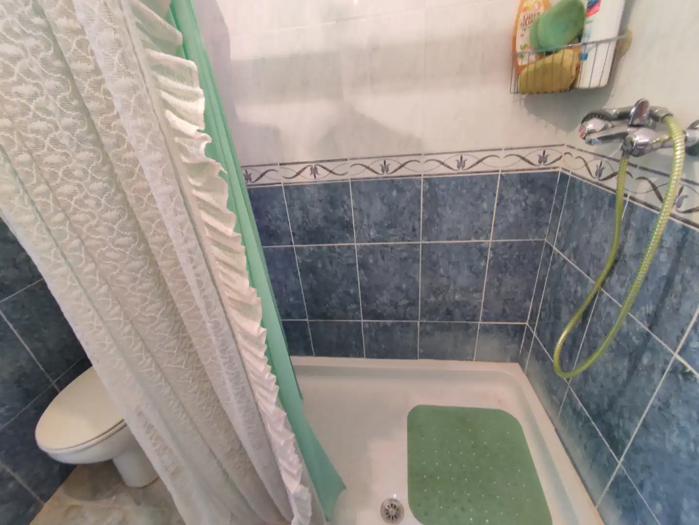 Bany de Casa o xalet en venda en Iznájar amb Moblat