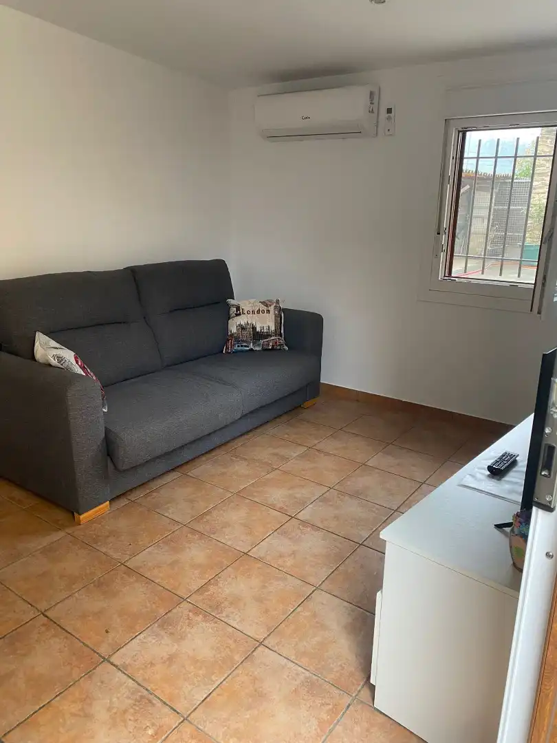 Sala d'estar de Casa o xalet de lloguer en Santiago de Compostela  amb Moblat i Es permeten mascotes