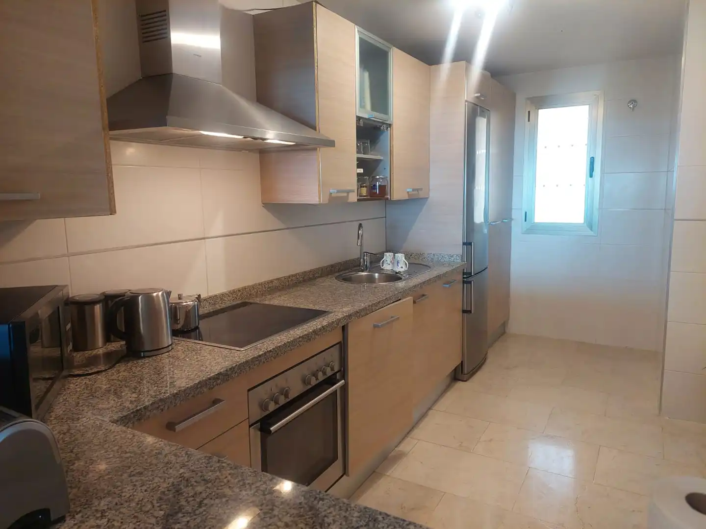 Cuina de Pis en venda en Benahavís amb Aire condicionat, Terrassa i Traster