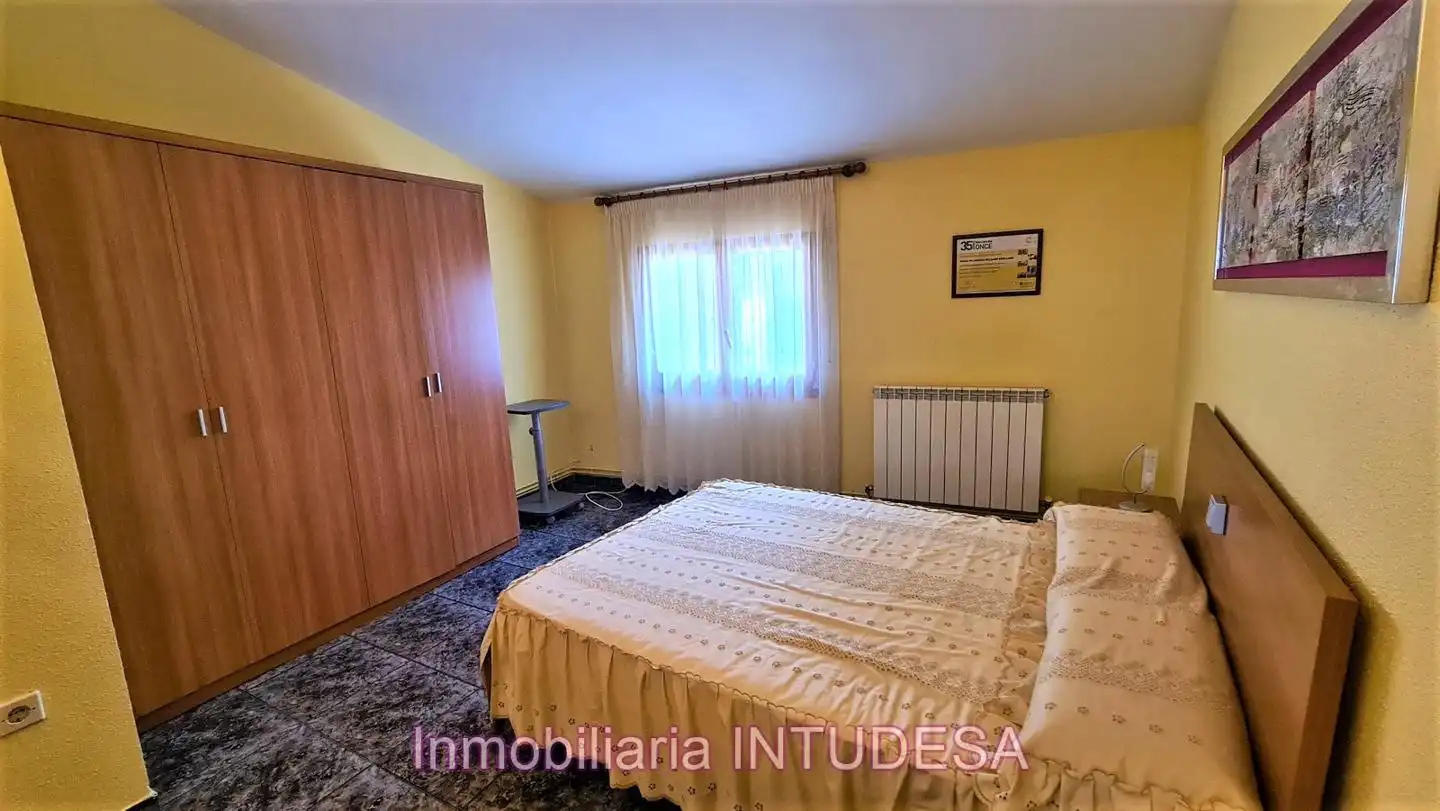 Habitación de Casa o chalet en venta en Corella con Aire acondicionado, Calefacción y Jardín privado