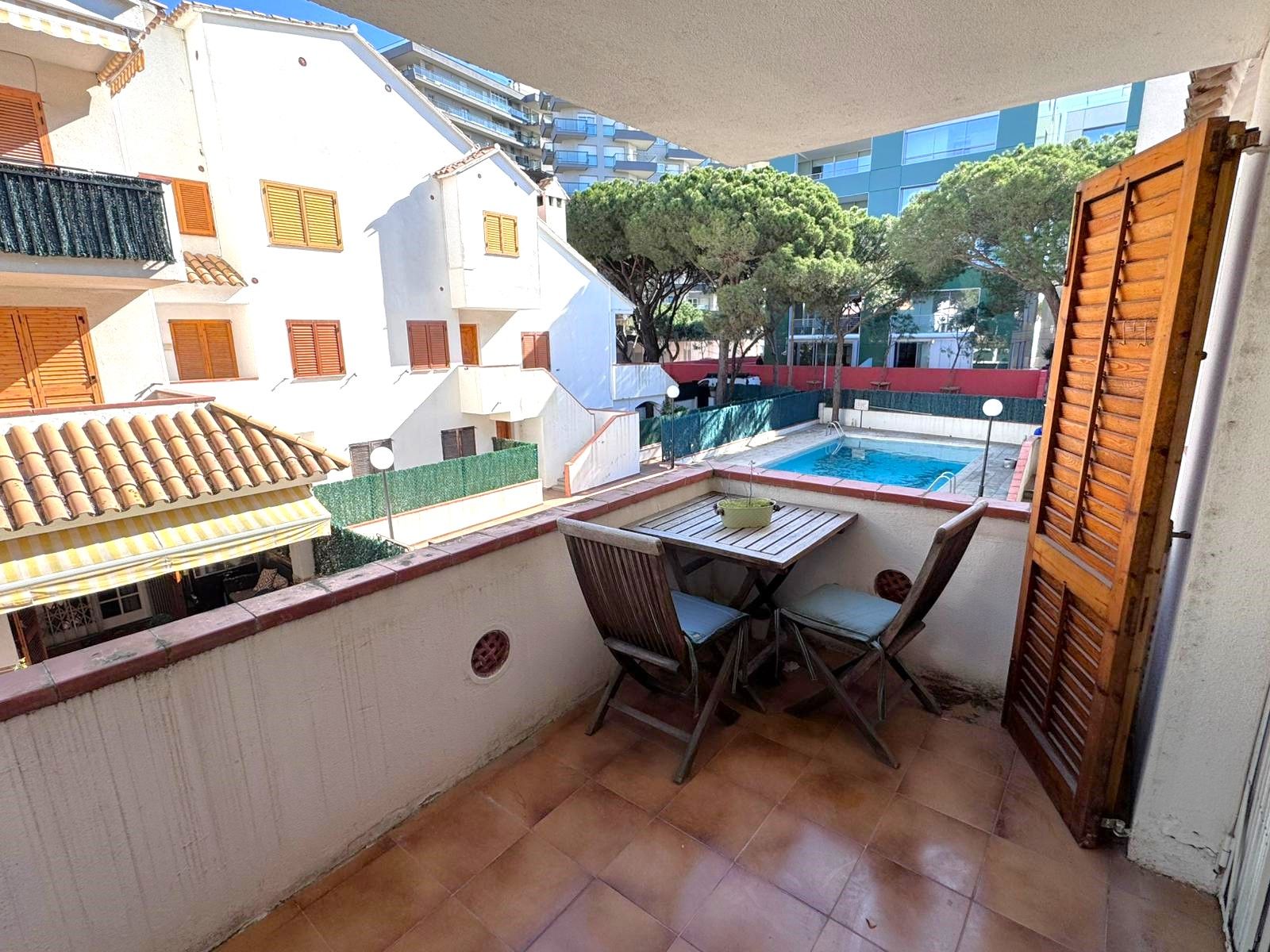 Vista exterior de Apartamento en venta en Castell d'Aro, Platja d'Aro i s'Agaró con Calefacción, Terraza y Amueblado