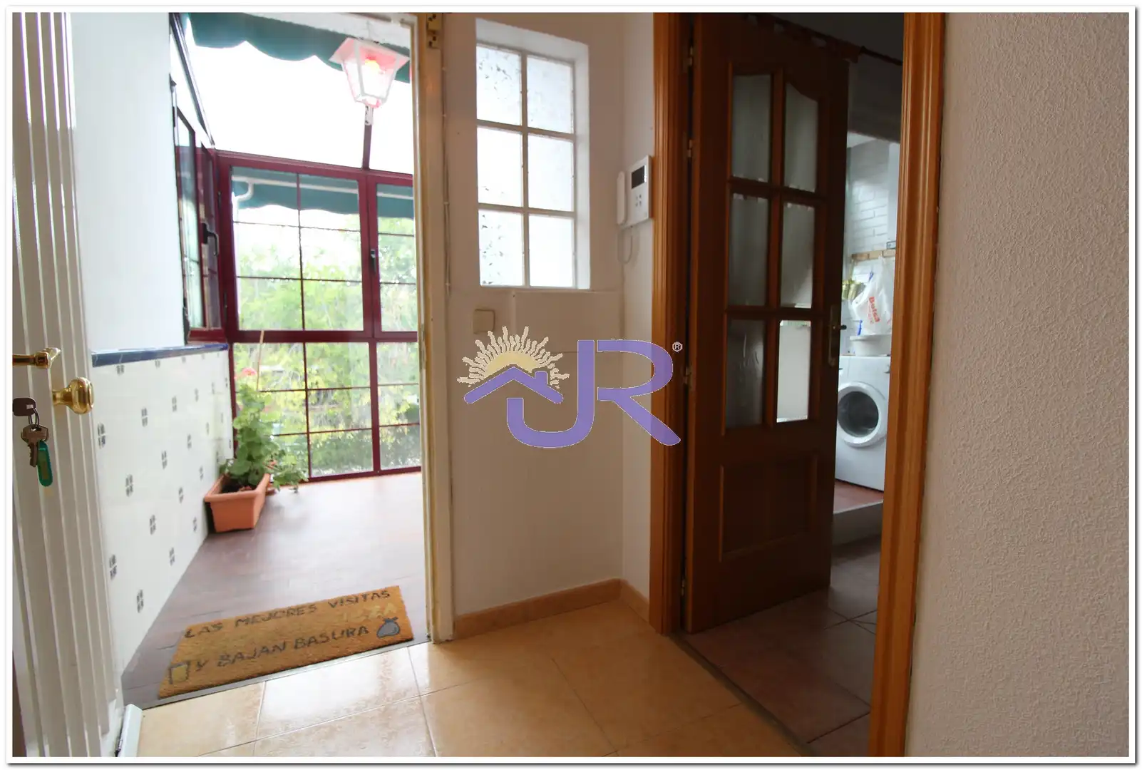 Wohnung zur Miete in Paracuellos de Jarama mit Klimaanlage, Heizung und Terrasse