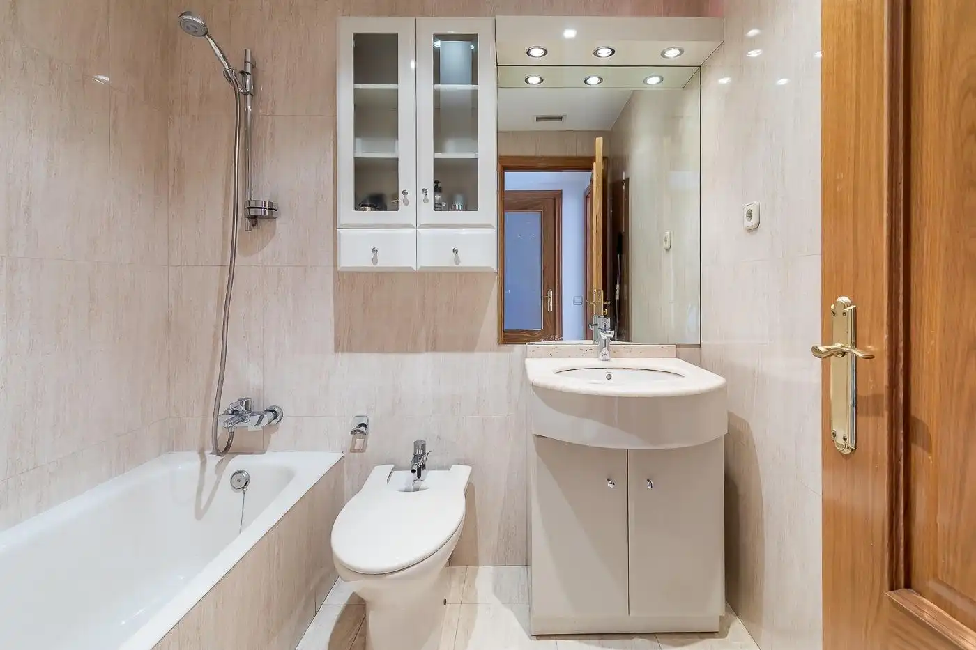 Baño de Piso en venta en Madrid con Aire acondicionado y Parquet