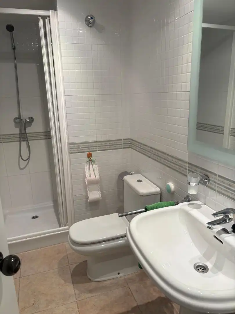 Bathroom of Flat for sale in Pals  with Air Conditioner, Heating and Terrace
