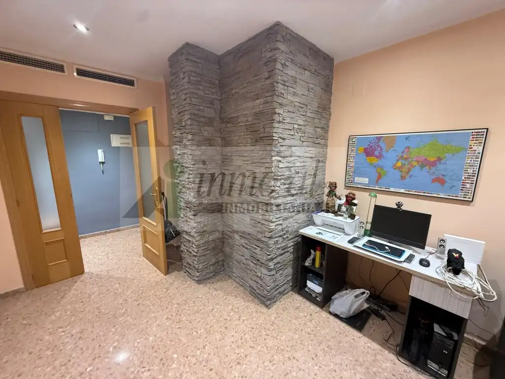 Appartamento con balcone in vendita a Calle Santo Tomas, imagen 3